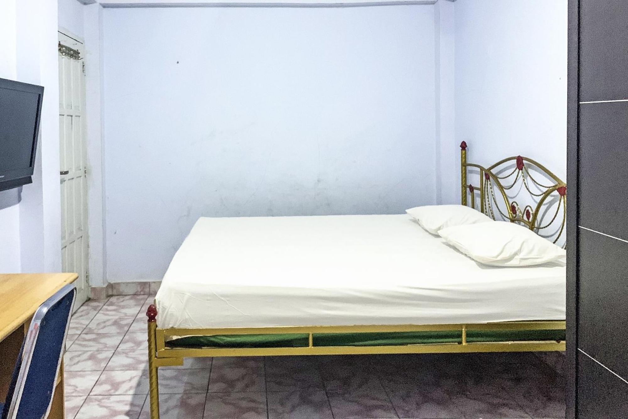 Oyo 91757 Surya Hotelneartaman Anggrek Pkk Watansoppeng Lalabata Kültér fotó