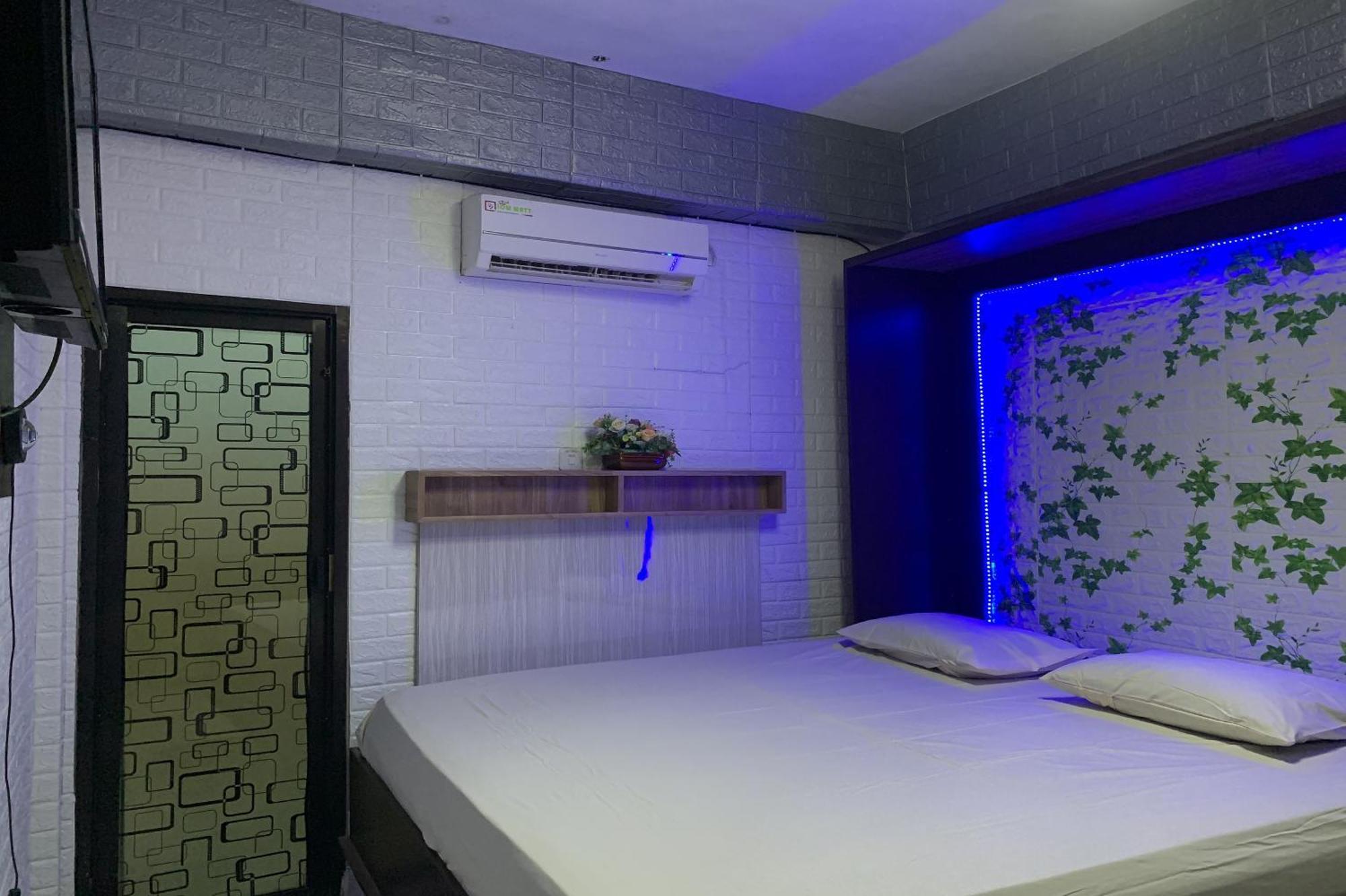 Oyo 91757 Surya Hotelneartaman Anggrek Pkk Watansoppeng Lalabata Kültér fotó